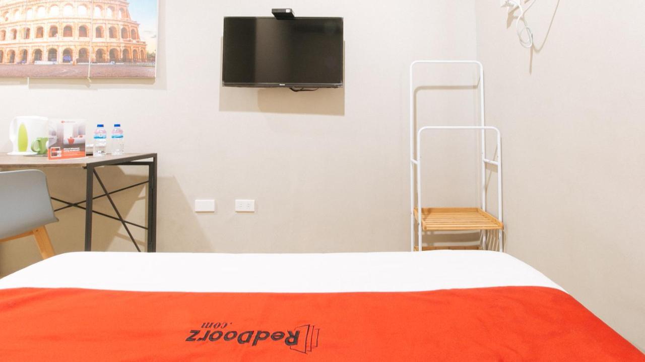 Reddoorz Plus Near Osmena Highway 2 Manila Bagian luar foto
