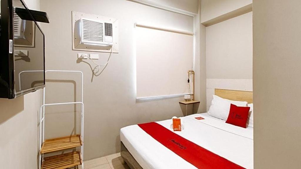 Reddoorz Plus Near Osmena Highway 2 Hotel Manila Bagian luar foto